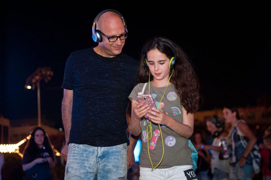 Radio Tel Aviv hosts silent disco with Nobex Partners mobile radio app